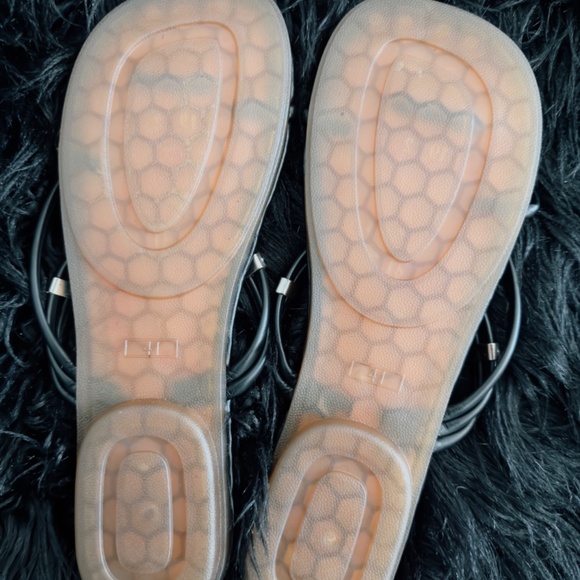 STRAPPY SANDALS - Picture 5 of 6